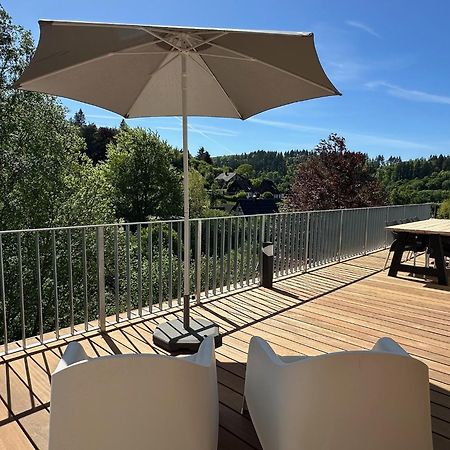 Villa Holgenbach - Penthouse- Und Ferienwohnung Im Nationalpark Eifel Шлайден Екстериор снимка